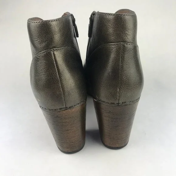 Dansko Metallic Gray Leather clogs - Picture 5 of 8